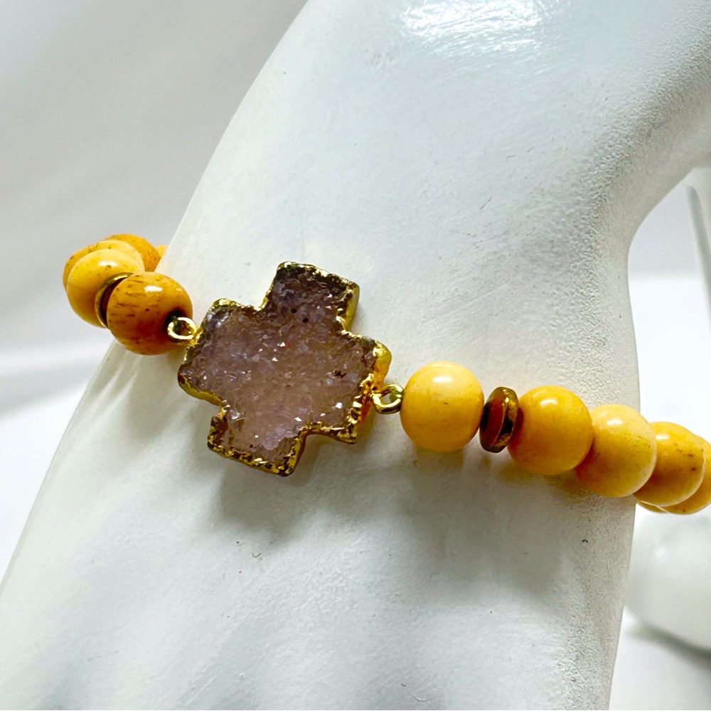 Betsy Pittard, BPD, Wood Beaded Bracelet With Rose Druzy Quartz Christian Cross